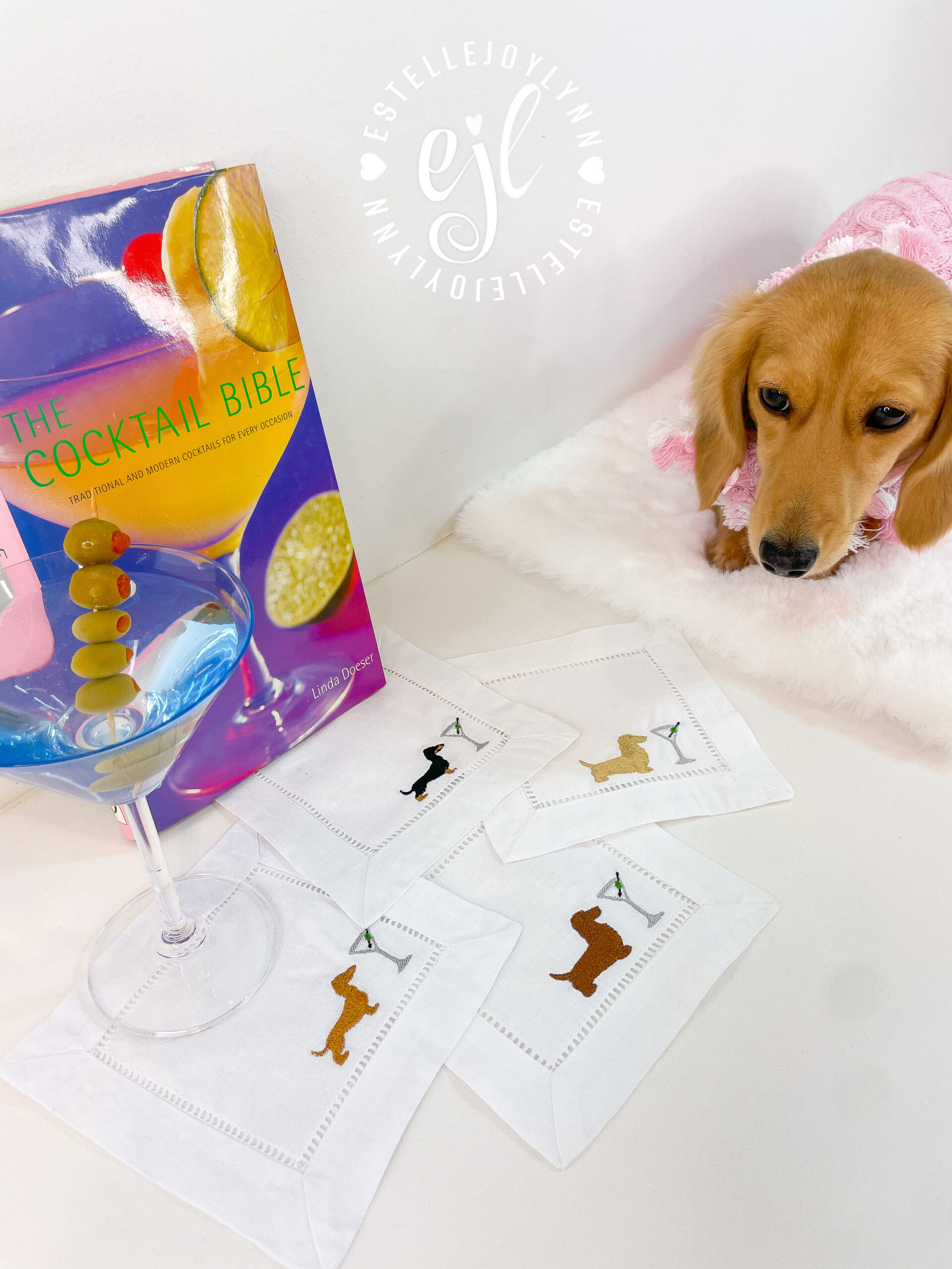 Dachshund Martini Cocktail Napkins Embroidered Linen/ Four Different Dachshunds featured with Martini / boxed set of 4 Weenies and Martinis