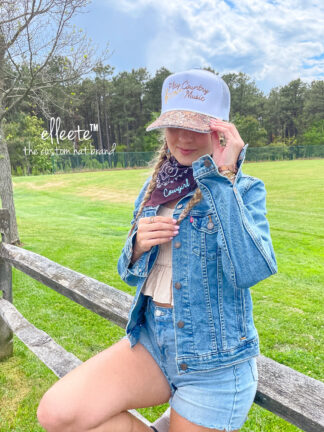 Play Country Music Elleete™️ Trucker Hat